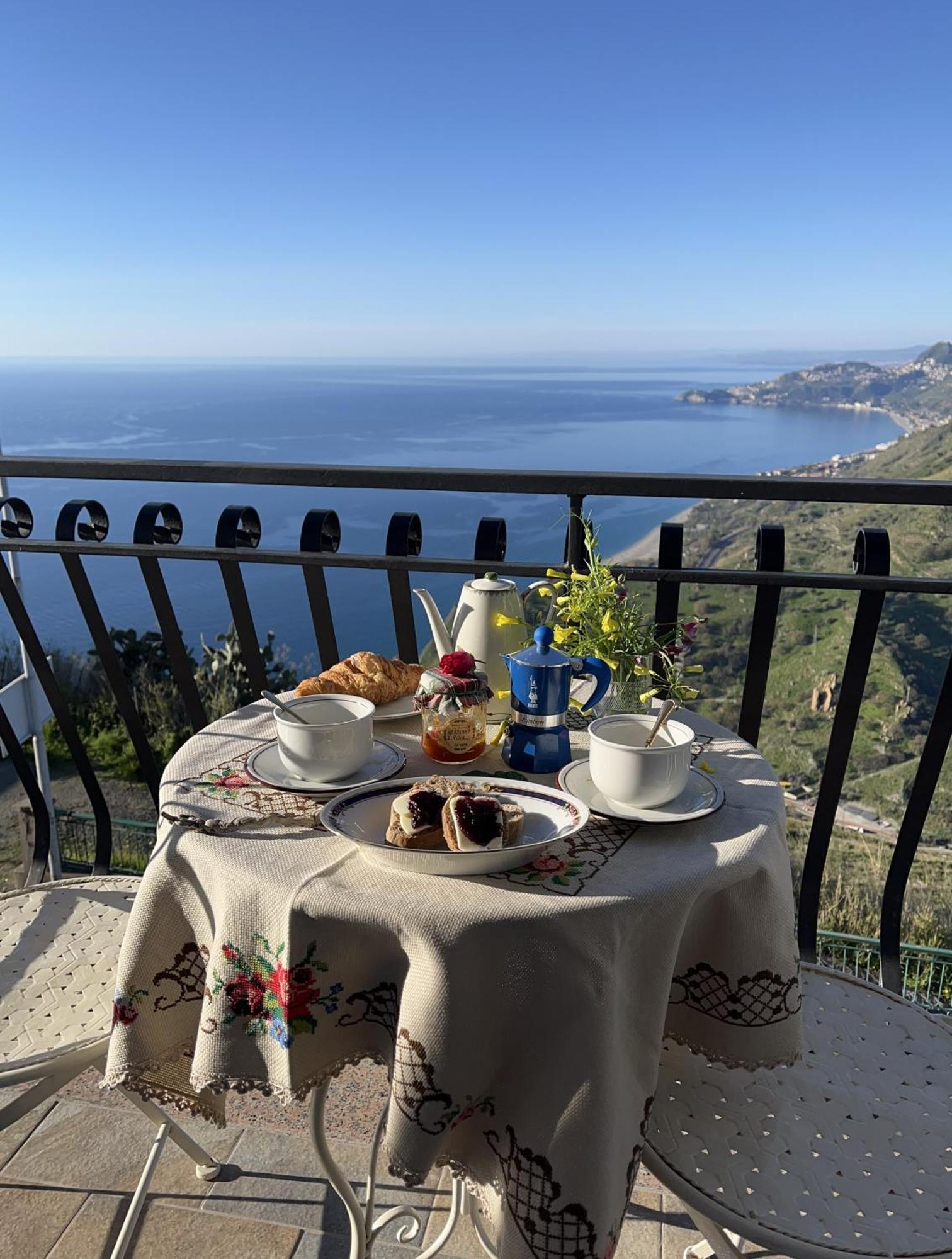 Casa vacanza con vista panoramica Forza dʼAgro Esterno foto