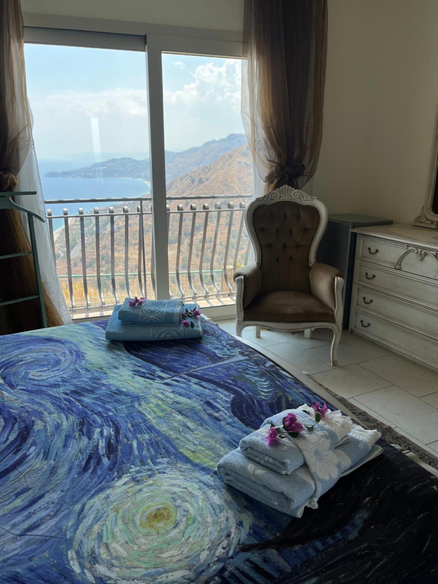 Casa vacanza con vista panoramica Forza dʼAgro Esterno foto