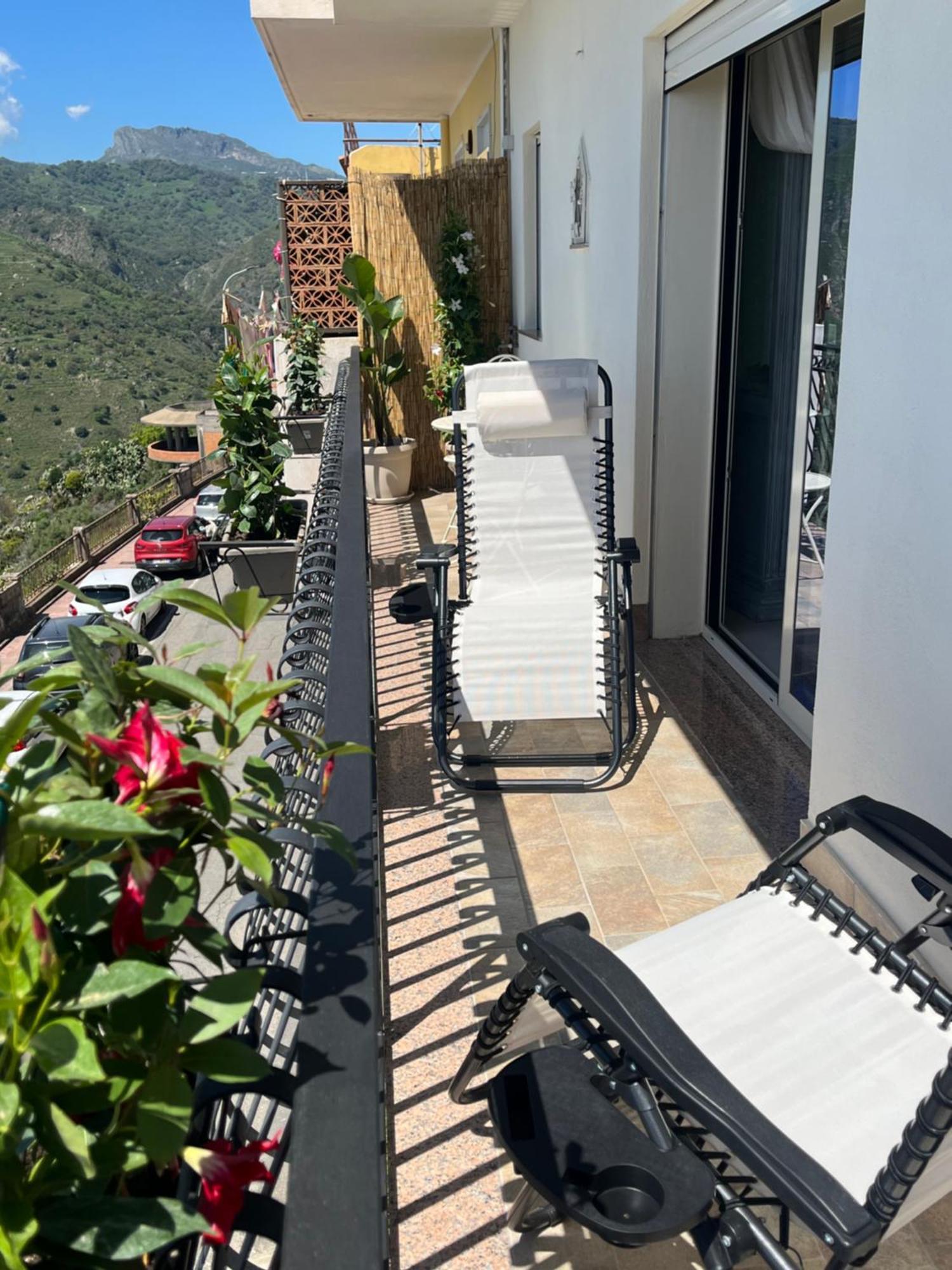 Casa vacanza con vista panoramica Forza dʼAgro Esterno foto
